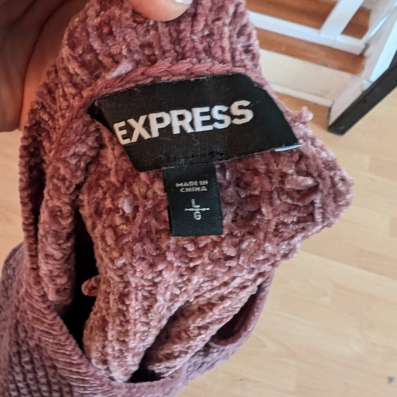 EXPRESS Sweater - Picture 2 of 3